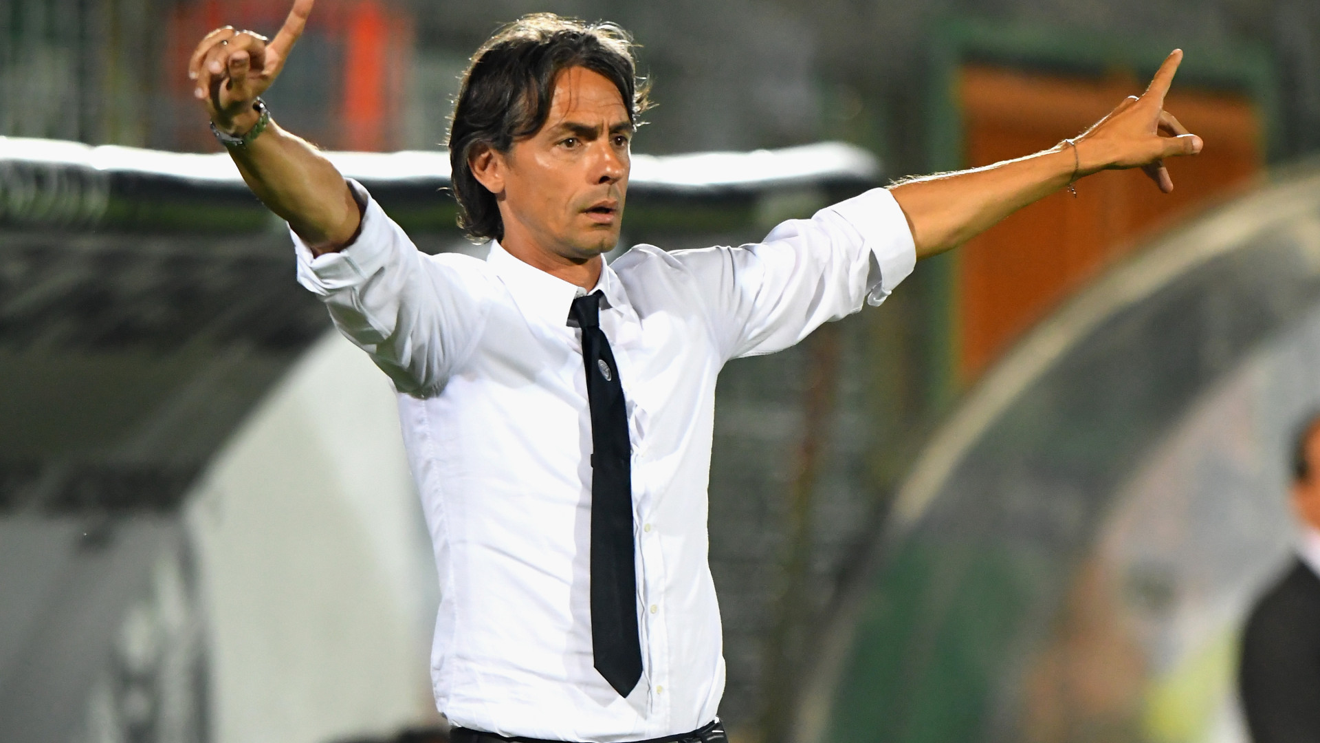 Pippo Inzaghi oficializado como novo treinador do Bolonha