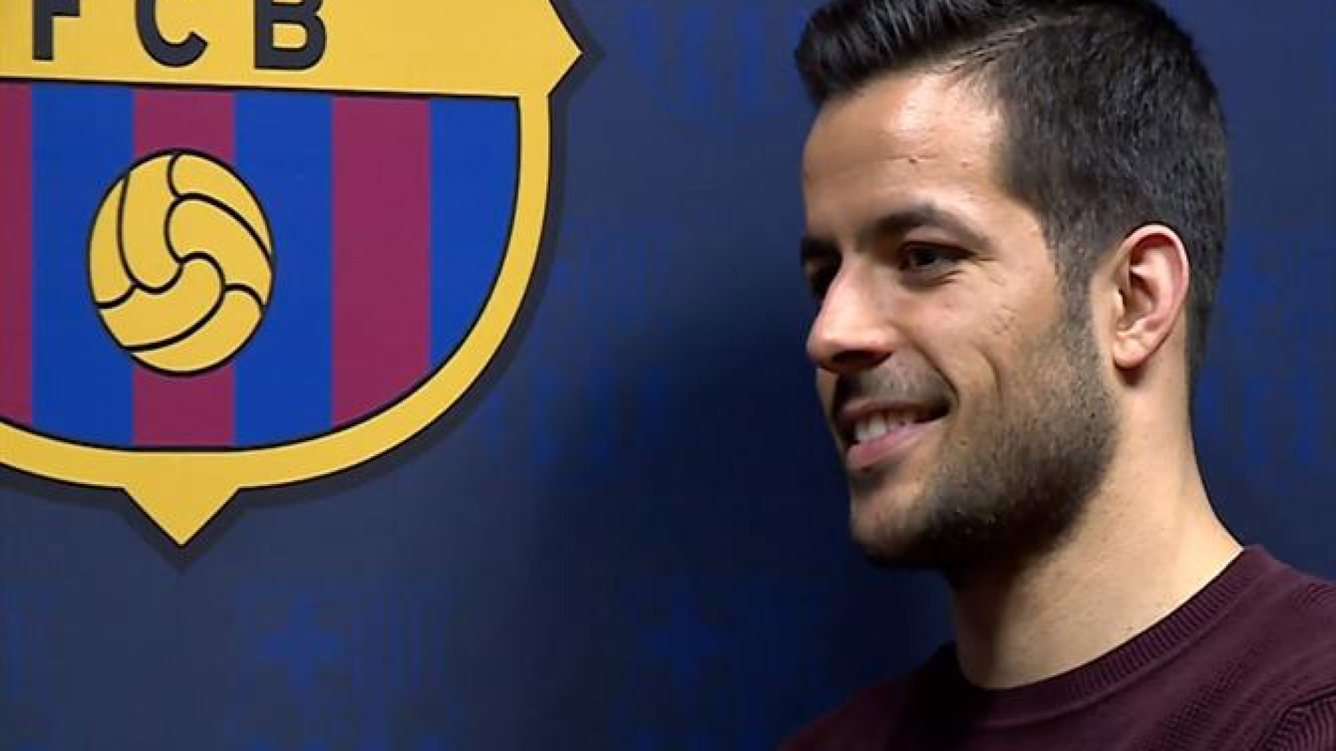 Barcelona oficializa a contratação de João Rodrigues