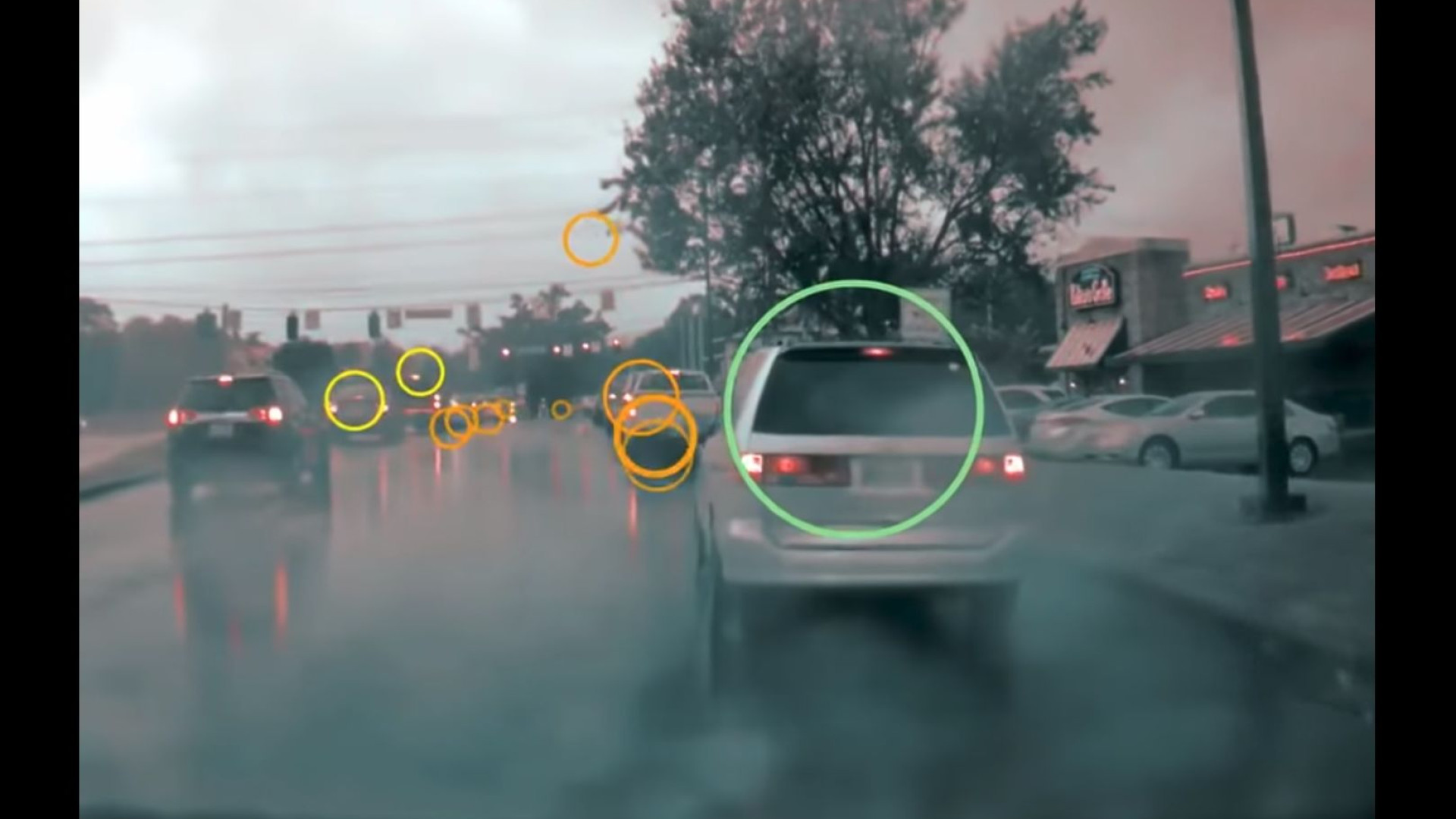 Esta é a visão do mundo do Autopilot da Tesla