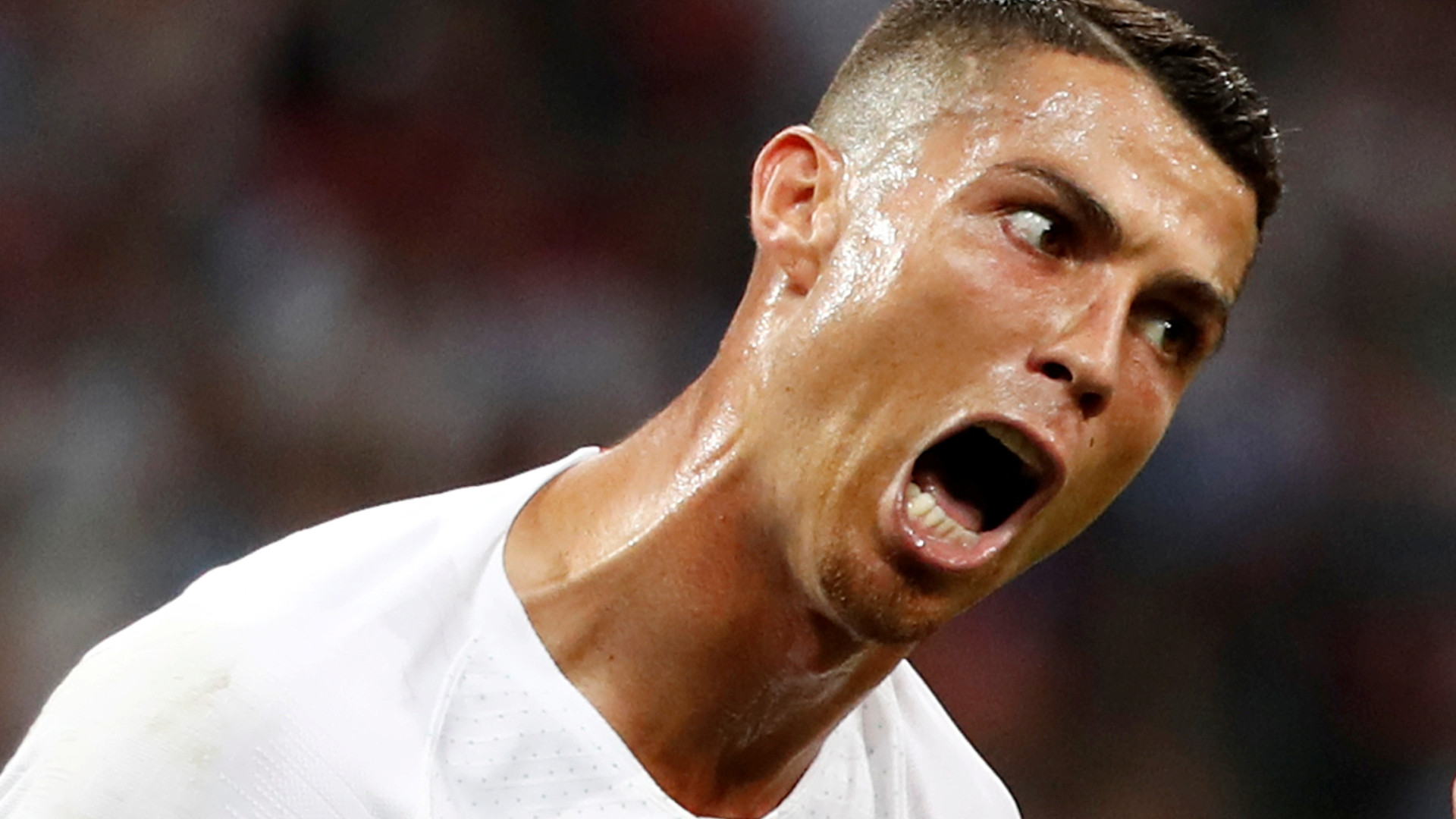 Ronaldo foi oficializado... e as ações da Juventus estão a cair