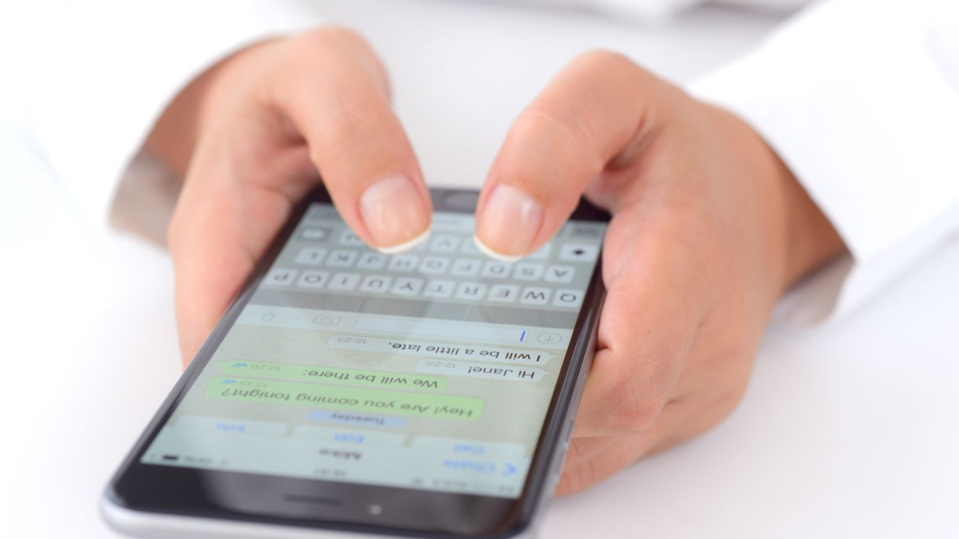 WhatsApp vai avisar sempre que uma mensagem for reencaminhada