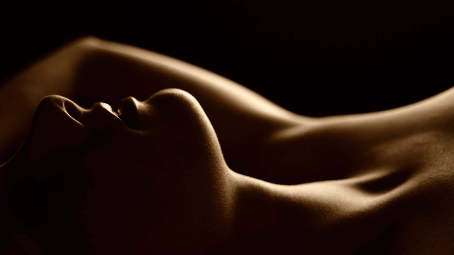 É verdade que a excitação sexual aumenta com a chegada do tempo quente?