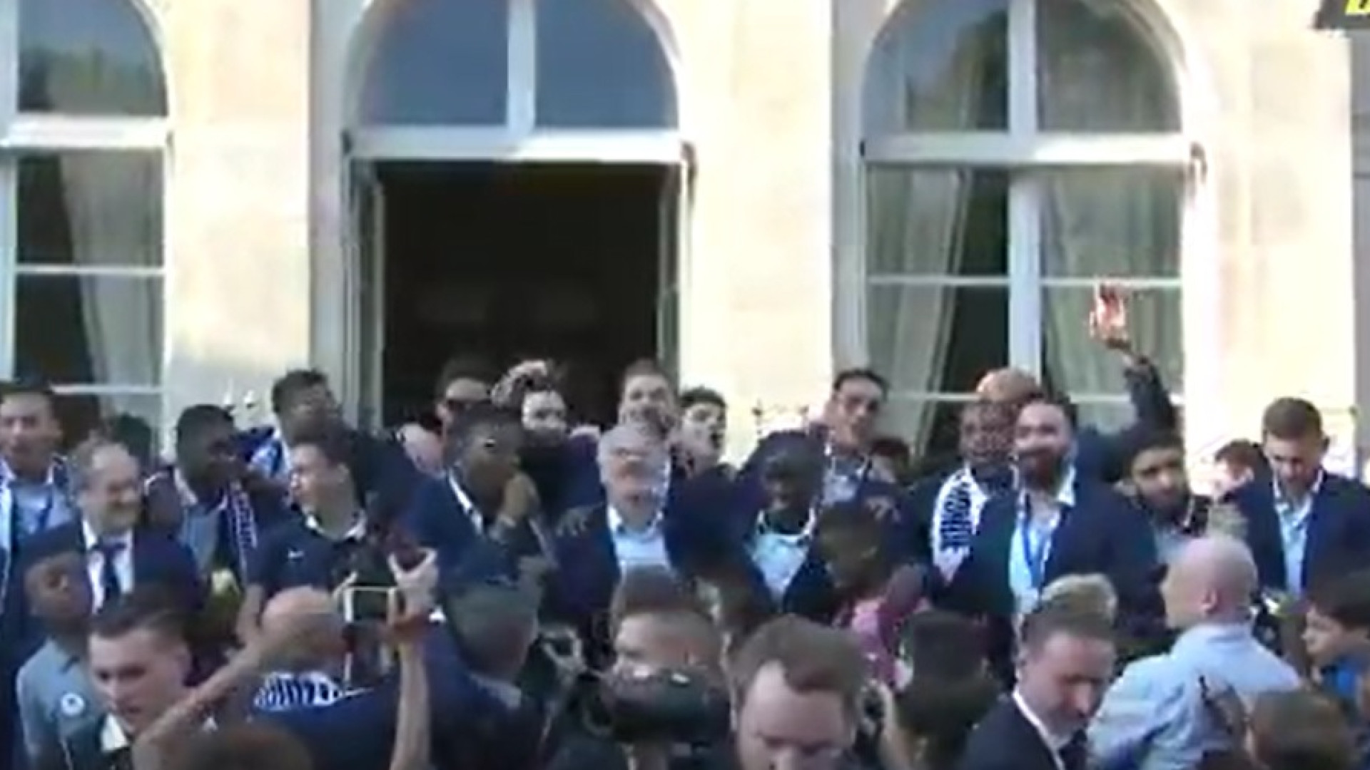 Franceses são Campeões do Mundo e dedicam cântico a N'Golo Kanté