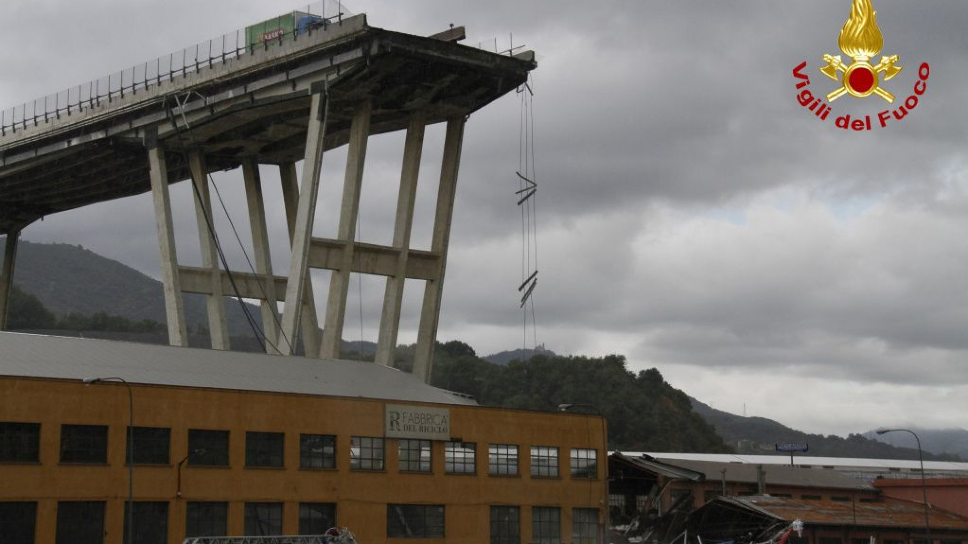 Em 2016, já engenheiro afirmava que ponte que colapsou era um "fracasso"