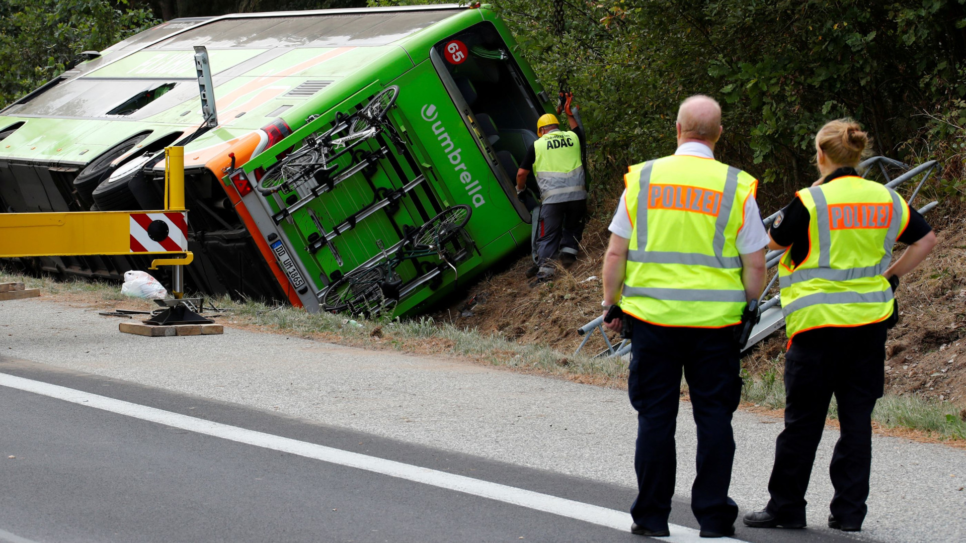 Balanço de feridos no acidente com autocarro na Alemanha sobe para 16
