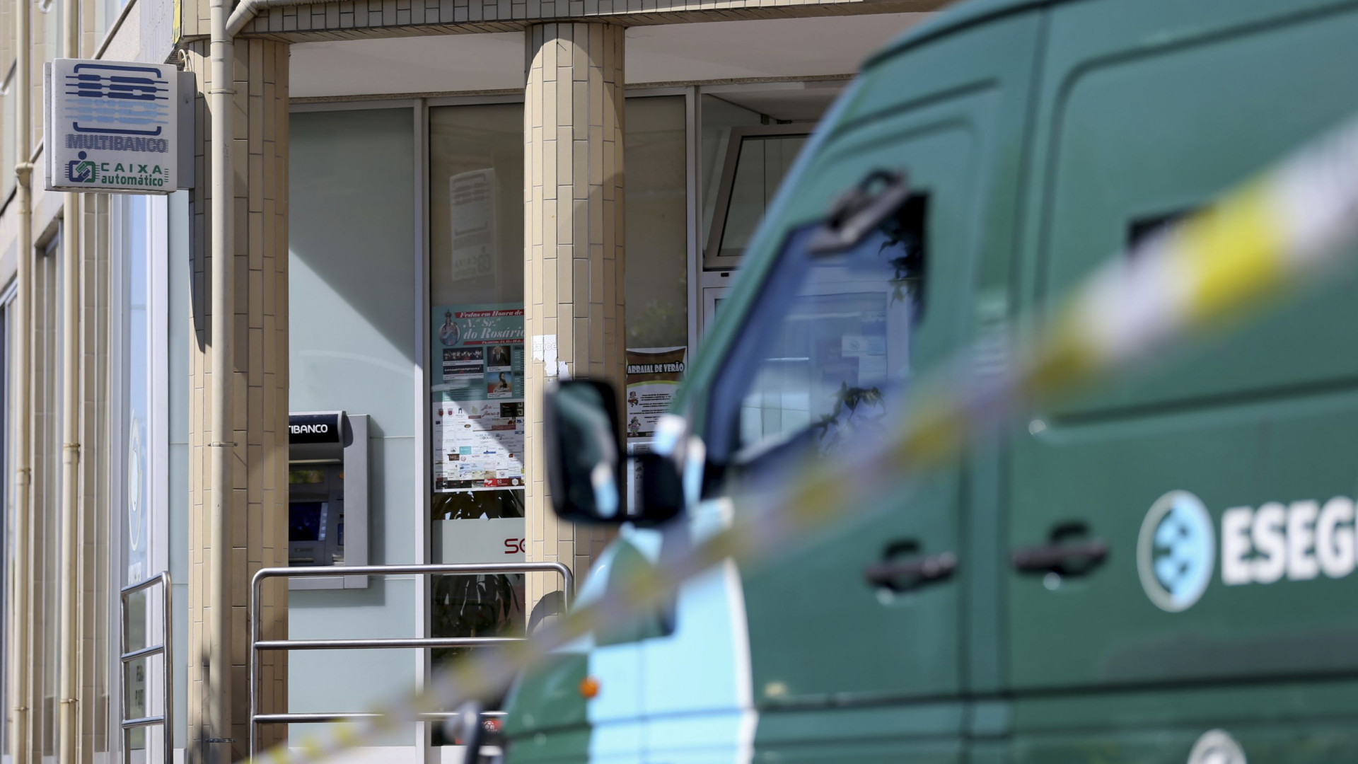 Assalto a carrinha de valores em Fafe. Dois homens em fuga
