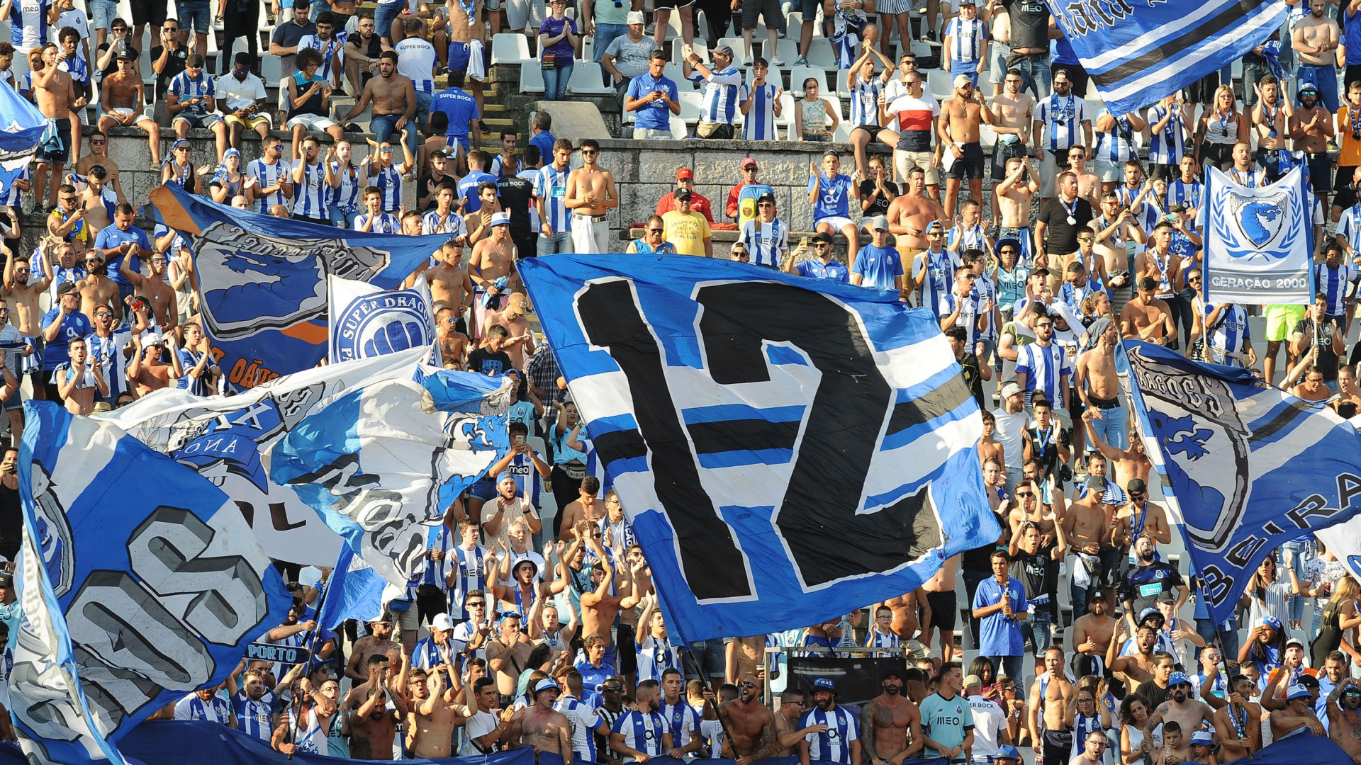 FC Porto deixa nova 'farpa' ao Benfica: "Efeito secundário da porta 18"