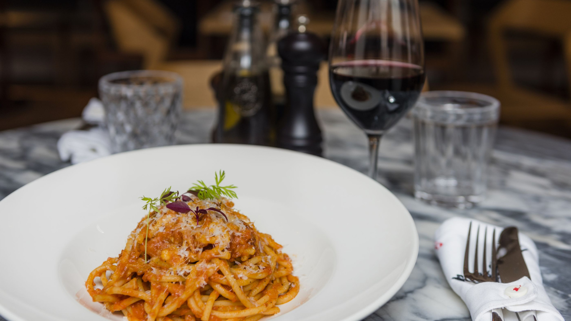 MANO A MANO: O novo restaurante italiano que junta tradição e novidade