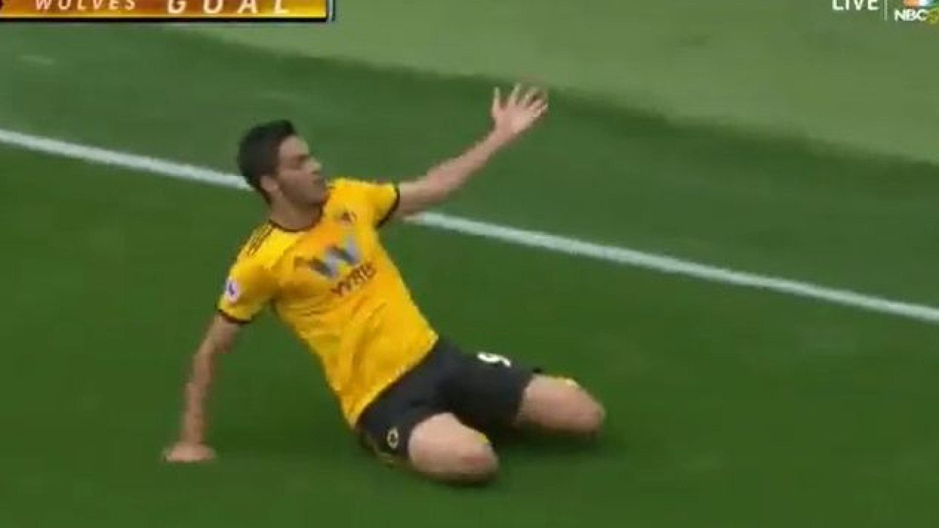Foi assim que Raúl Jiménez abriu o marcador do Wolves-Burnley