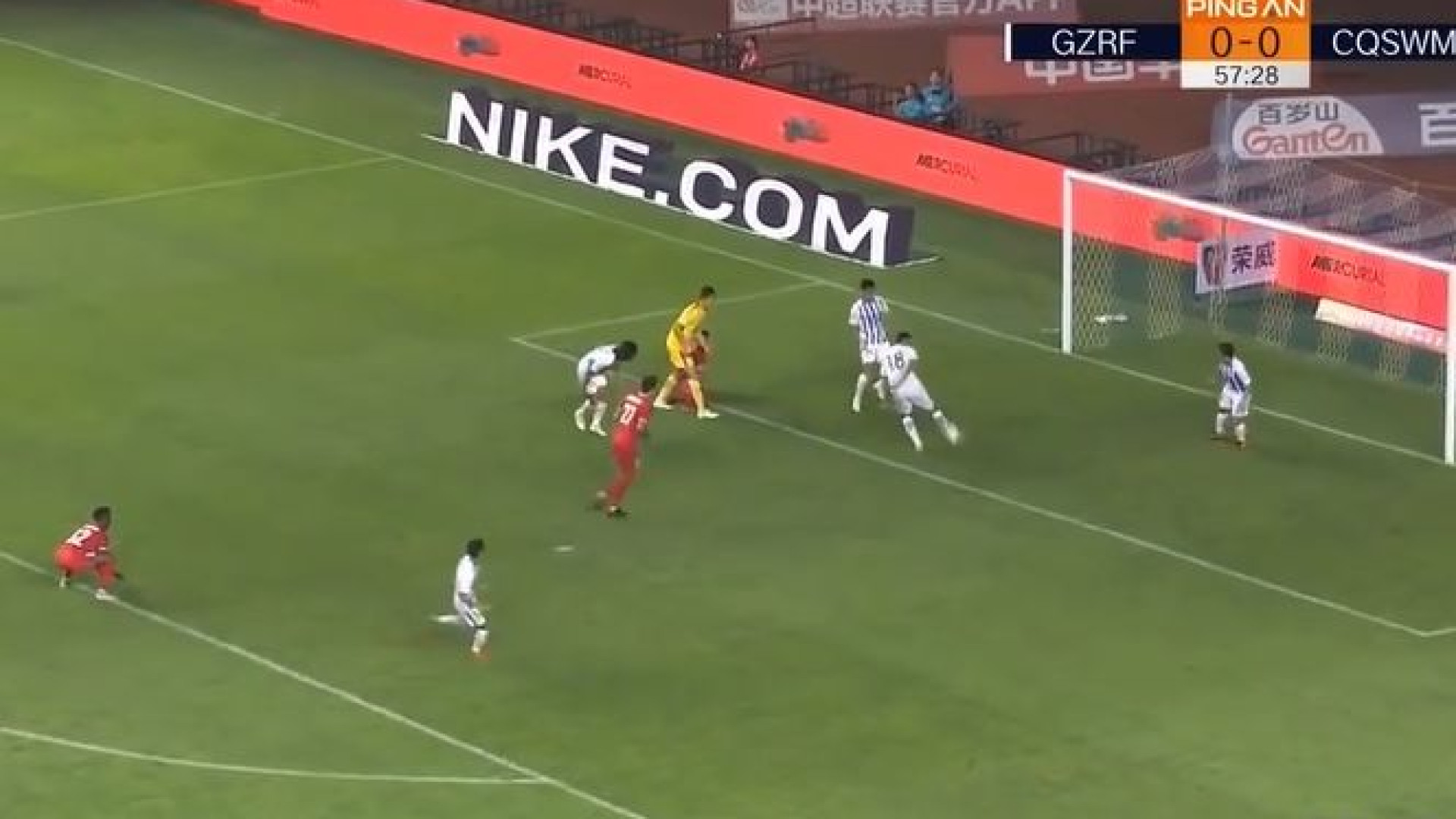 Da China chega-nos um dos autogolos mais insólitos da história do futebol