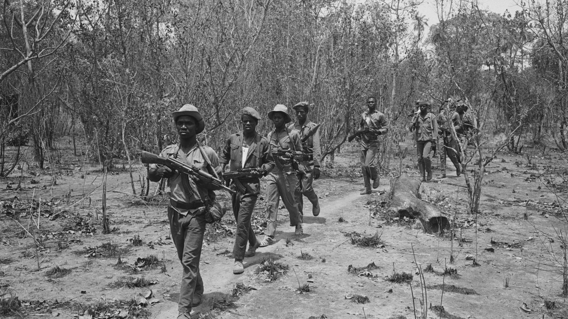 Angola paga pensões a 167 mil ex-militares, viúvas e órfãos de soldados