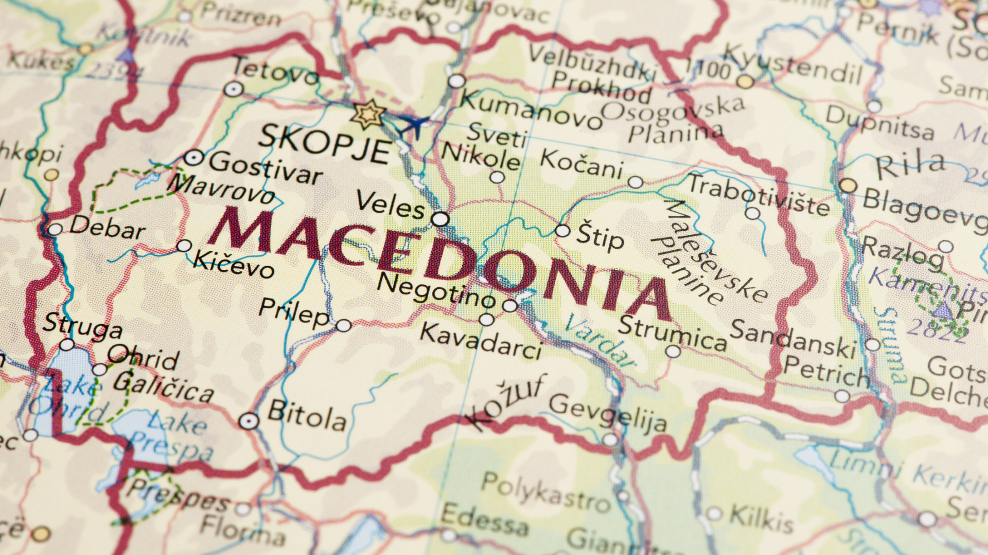 Macedónia prolonga estado de emergência nas fronteiras até junho de 2019