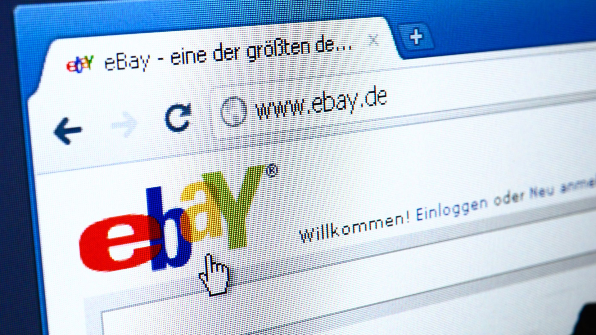 Coloca namorada à venda no eBay