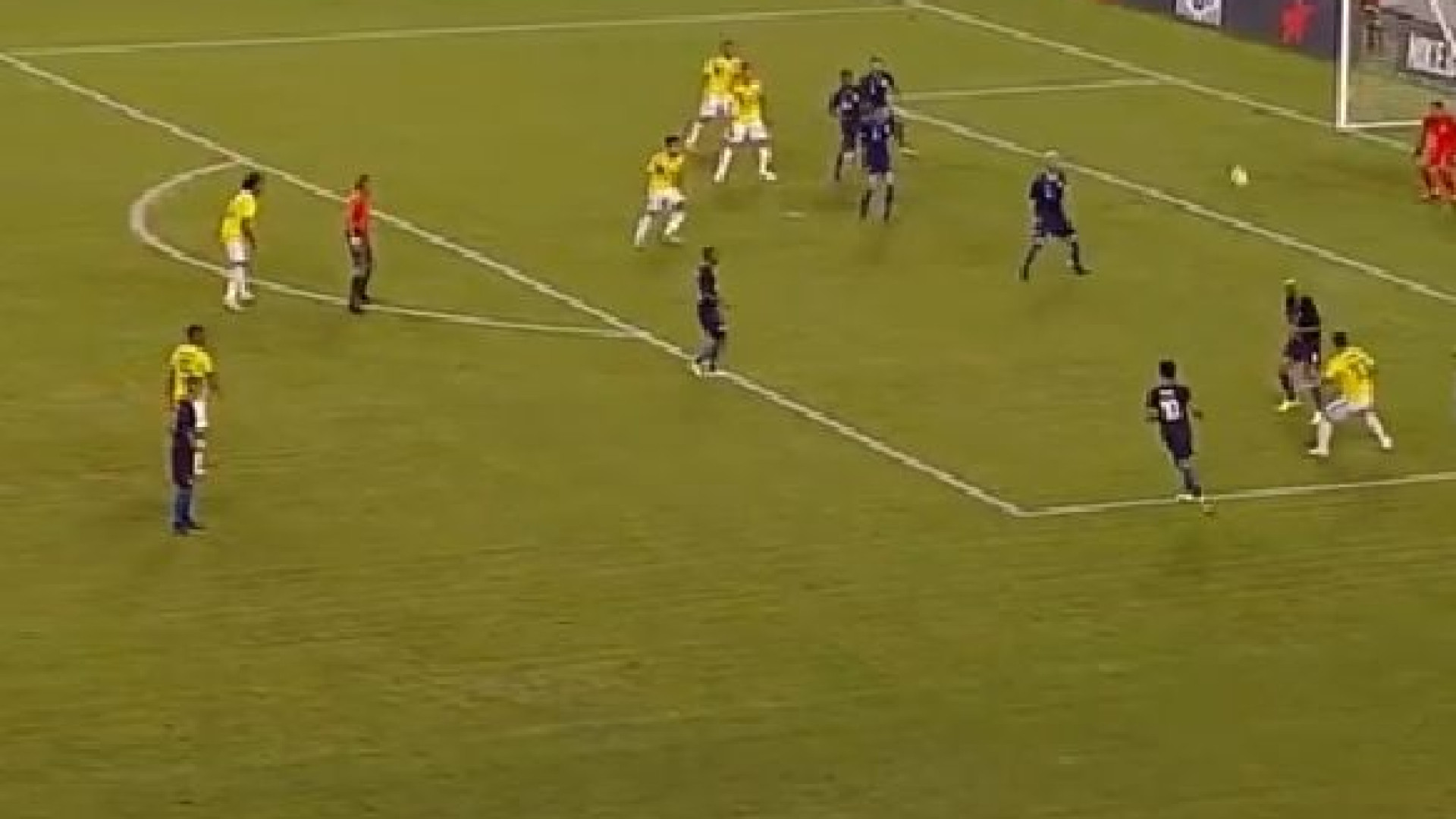 O incrível golo de James Rodríguez no triunfo da Colômbia diante dos EUA