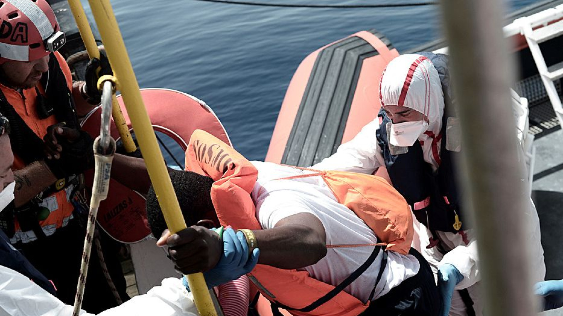 Detidos 118 migrantes que tentavam chegar à costa grega