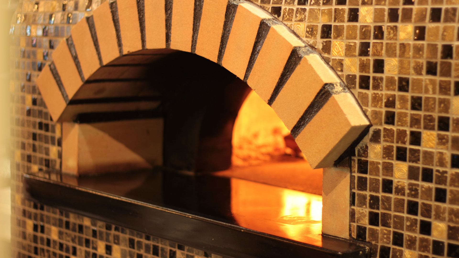 Bello Forno celebra o S. Valentim com a 'vera pizza napolitana' ou pastas