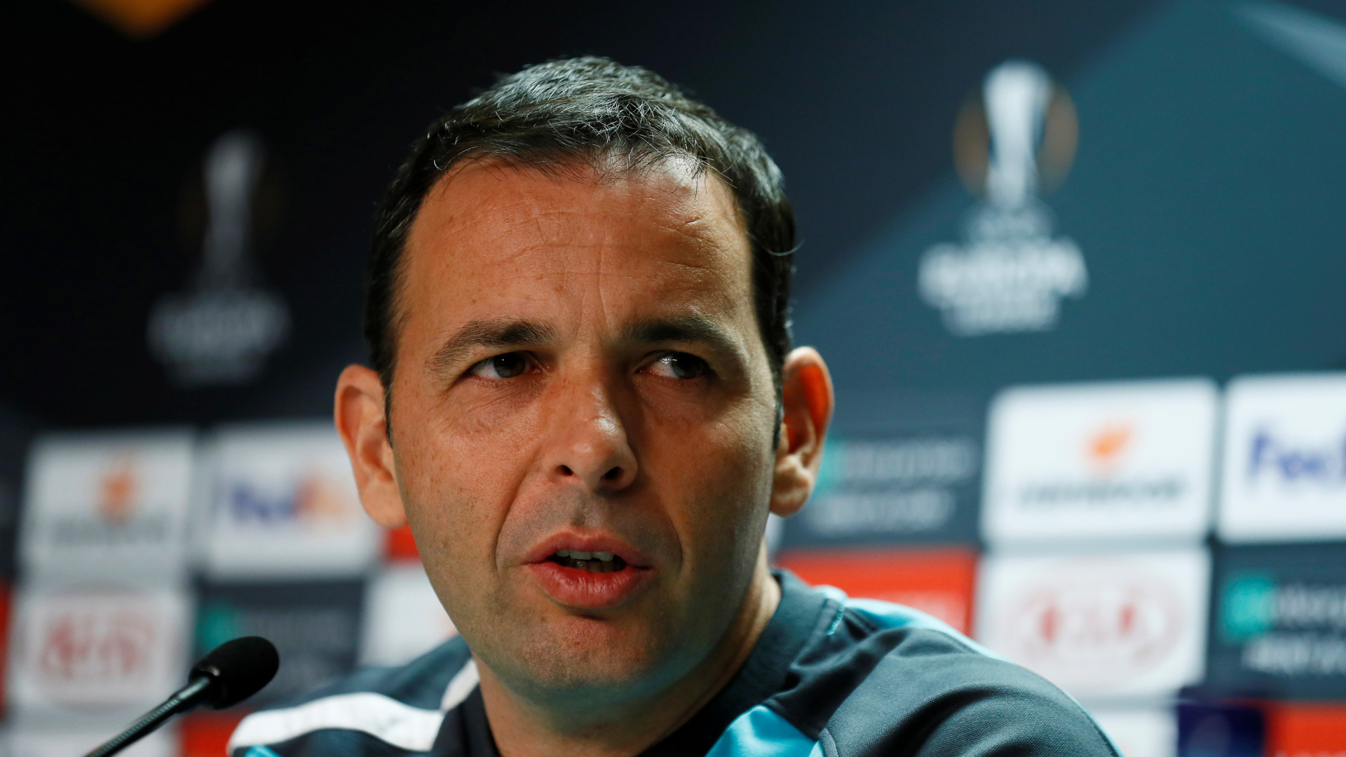 Treinador do Villarreal classifica o Sporting como "uma equipa alegre"