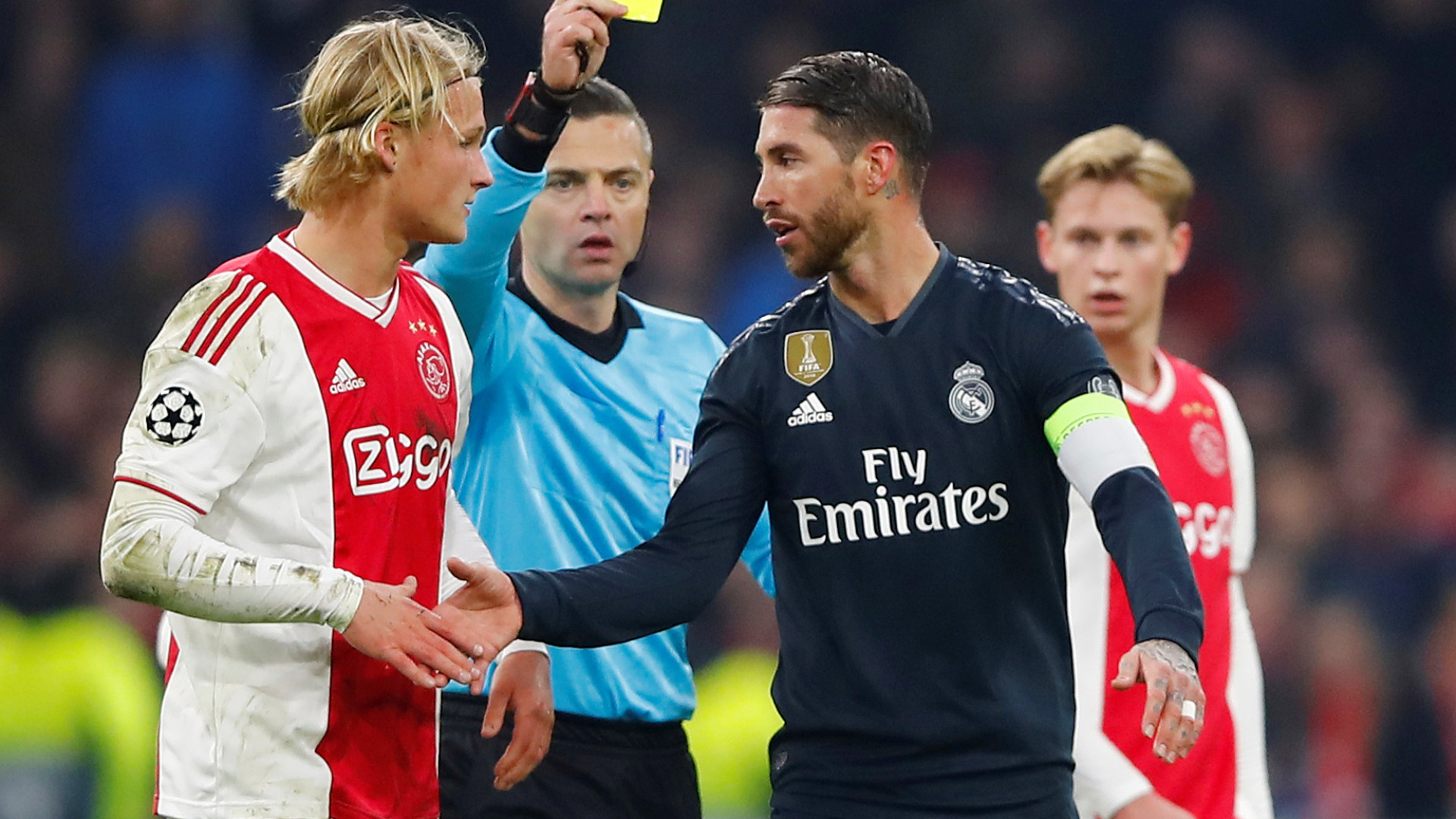 Sergio Ramos dá o dito por não dito e arrisca castigo igual ao de Corona