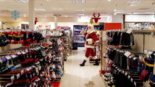 Este ano, os portugueses tencionam gastar menos nas compras de Natal