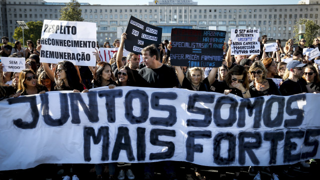 Enfermeiros marcam greve de 22 de novembro a 31 de dezembro