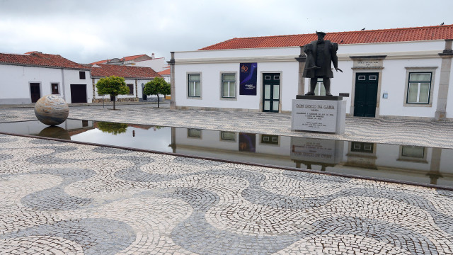 Vidigueira promove bienal de artes com 330 obras em exposição