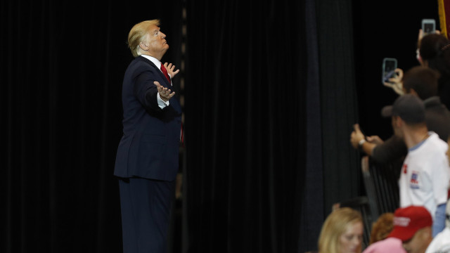 Republicanos asseguram Senado, Trump fala em "tremendo sucesso"