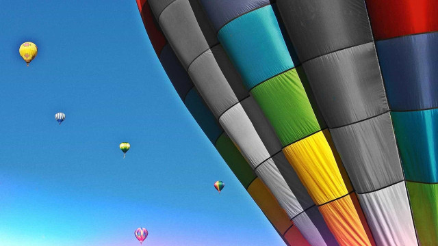 Lisboa acolhe viagens de balão de ar quente gratuitas