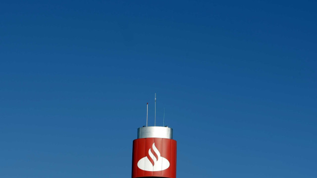 Cidade Financeira do Santander à venda em Madrid (e está a dar problemas)