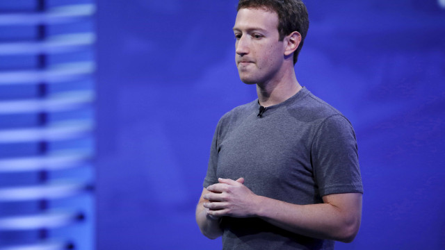 Pode ficar impressionado com o número de contas falsas do Facebook