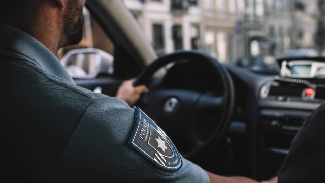 Grupo violento assaltou pelo menos 30 casas de idosos no Grande Porto