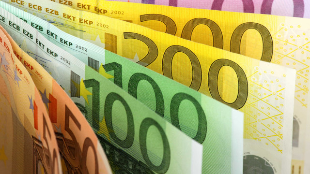 Chineses gastaram mais de 27 mil milhões online no "Dia dos Solteiros"