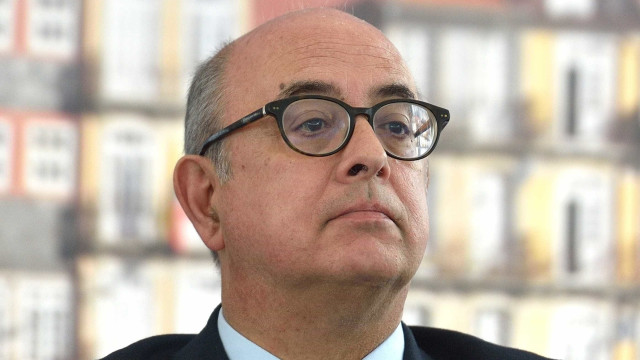 Azeredo Lopes, um ministro com uma passagem atribulada pelo Governo