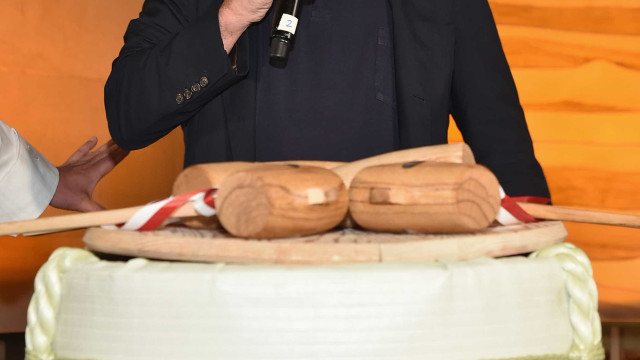 Pacote com explosivo enviado para restaurante de De Niro