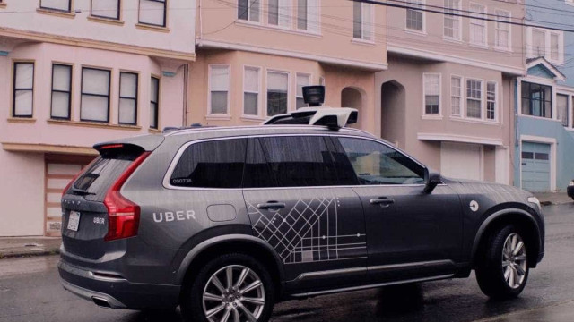 Uber quer voltar a testar carros autónomos em estradas públicas