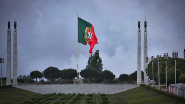 Portugal deve ser mais independente em questões orçamentais e económicas