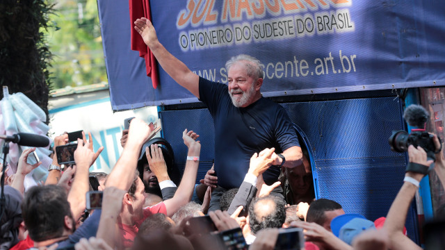 Tribunal chumba último recurso apresentado pela defesa de  Lula da Silva