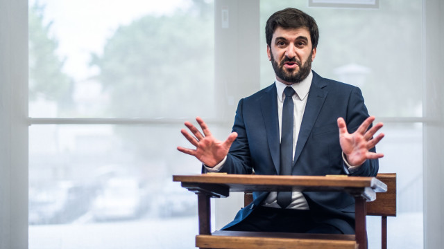 Ministério pede esclarecimentos sobre inquérito polémico feito a alunos