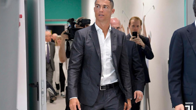 Ronaldo abre jogo sobre alegada violação: "Sei que sou um exemplo"