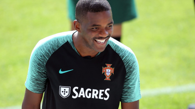 Espanhóis destacam "transformação" de William Carvalho