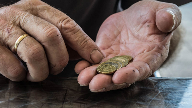 Governo promete continuar discussão sobre pensões antecipadas em 2019