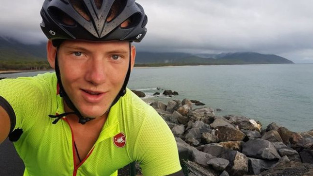 Queria dar a volta ao mundo em bicicleta... mas foi roubado a meio