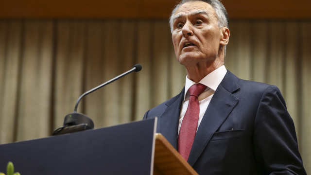 Cavaco garante não recear "exame da consistência" das posições assumidas