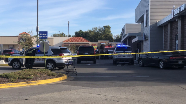 Dois mortos após tiroteio em mercearia do Kentucky