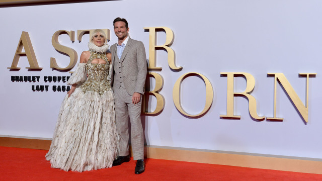 'Assim Nasce uma Estrela' na liderança do box-office