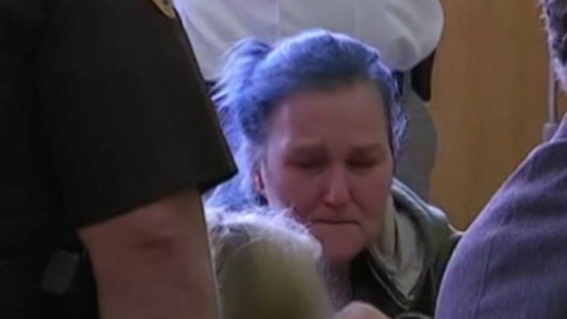 Menina de 10 anos julgada por homicídio de bebé de seis meses