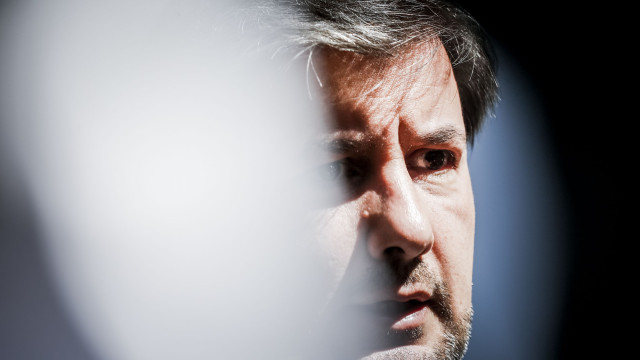 BdC formalmente acusado de 57 crimes, um deles de terrorismo