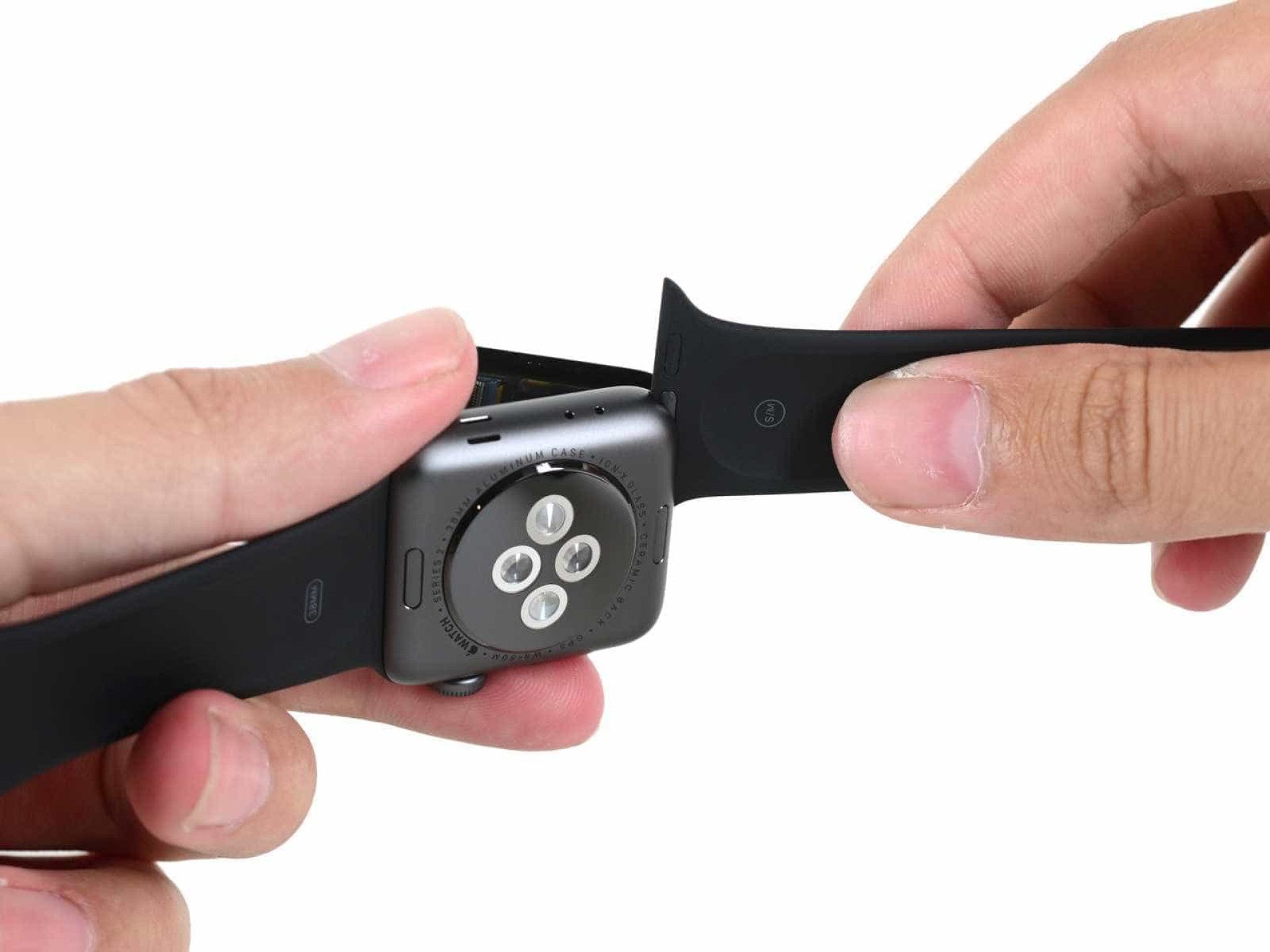 Veja como é o interior do pequeno Apple Watch series 2