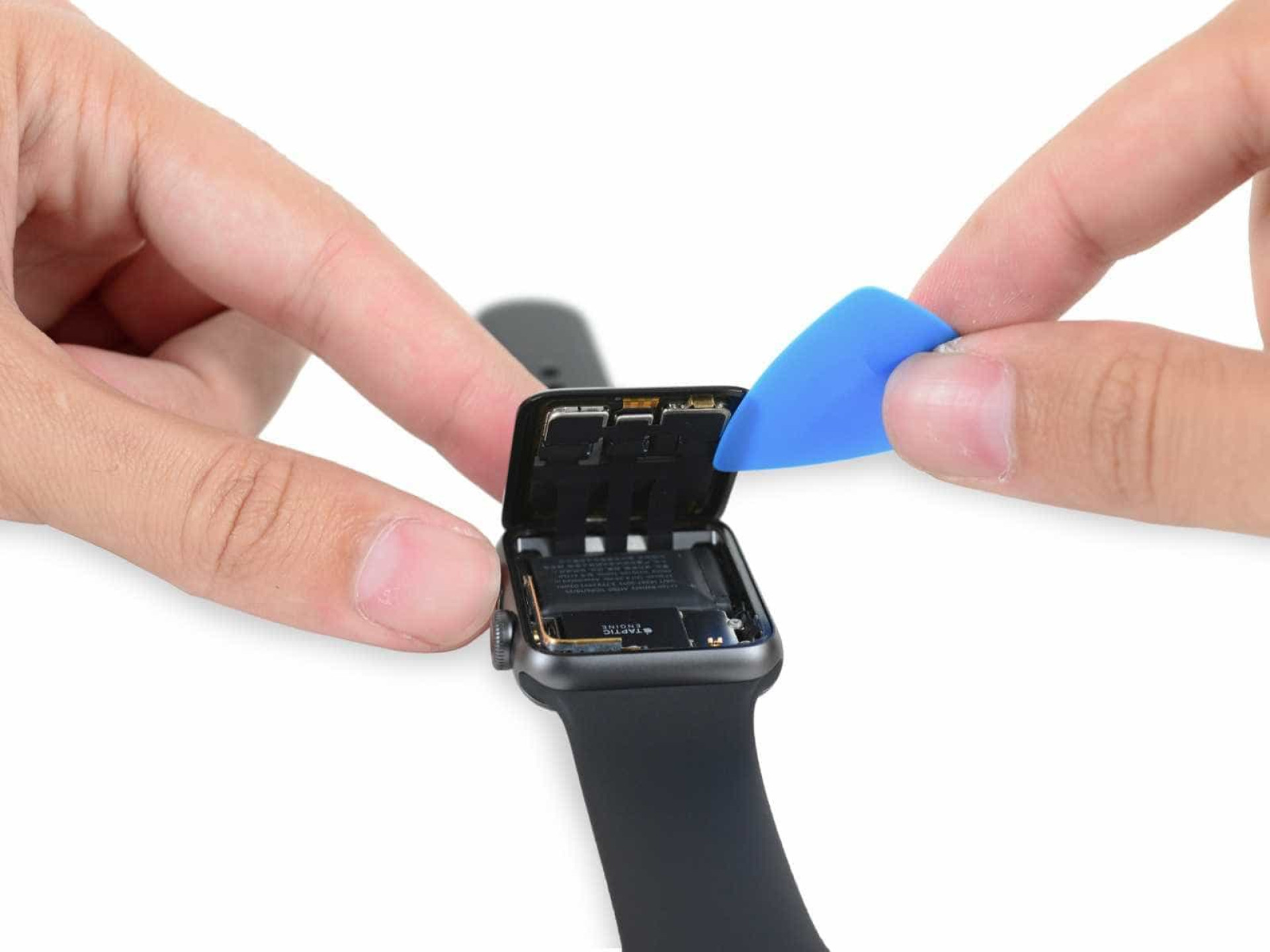 Veja como é o interior do pequeno Apple Watch series 2