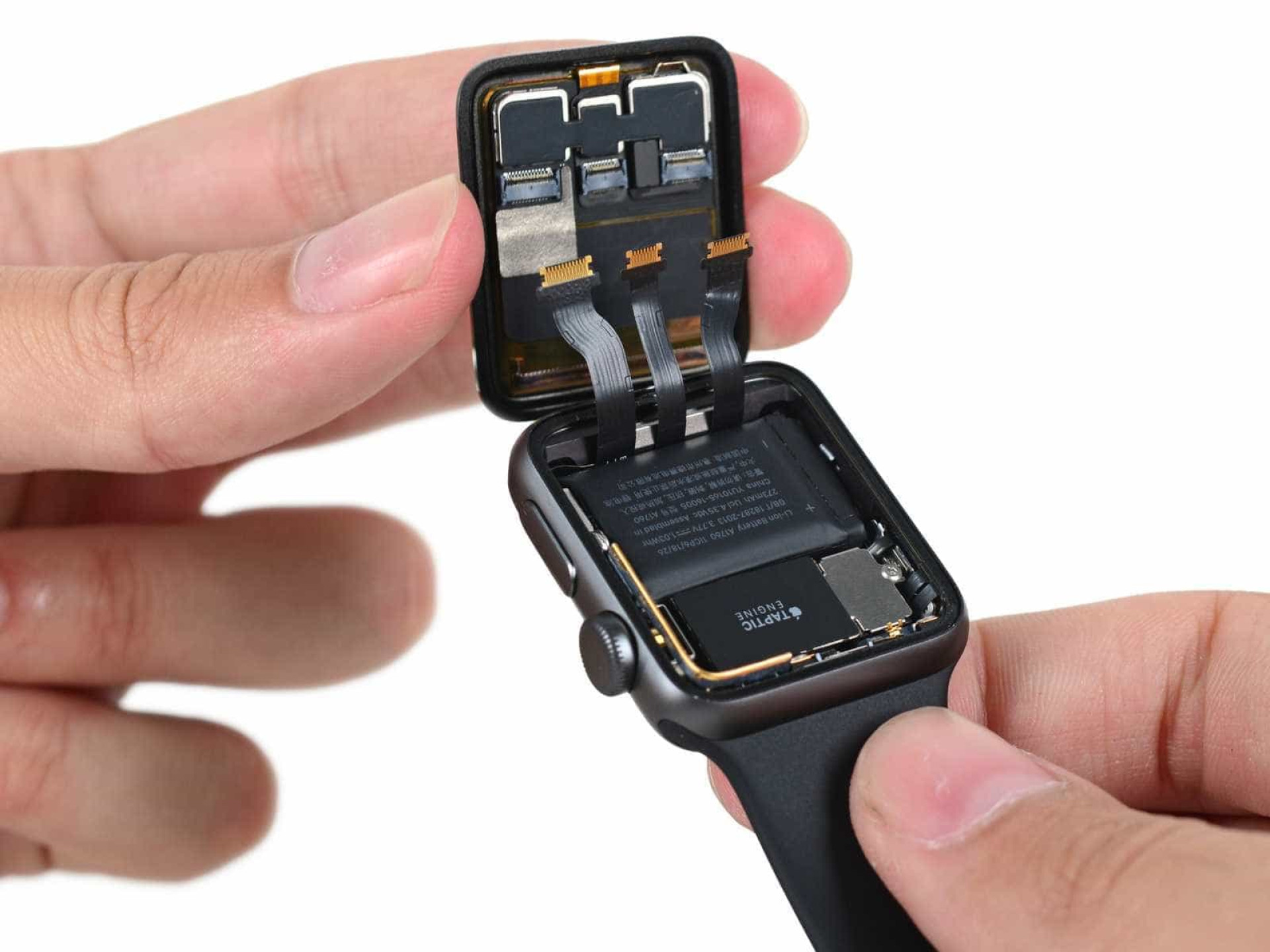 Veja como é o interior do pequeno Apple Watch series 2