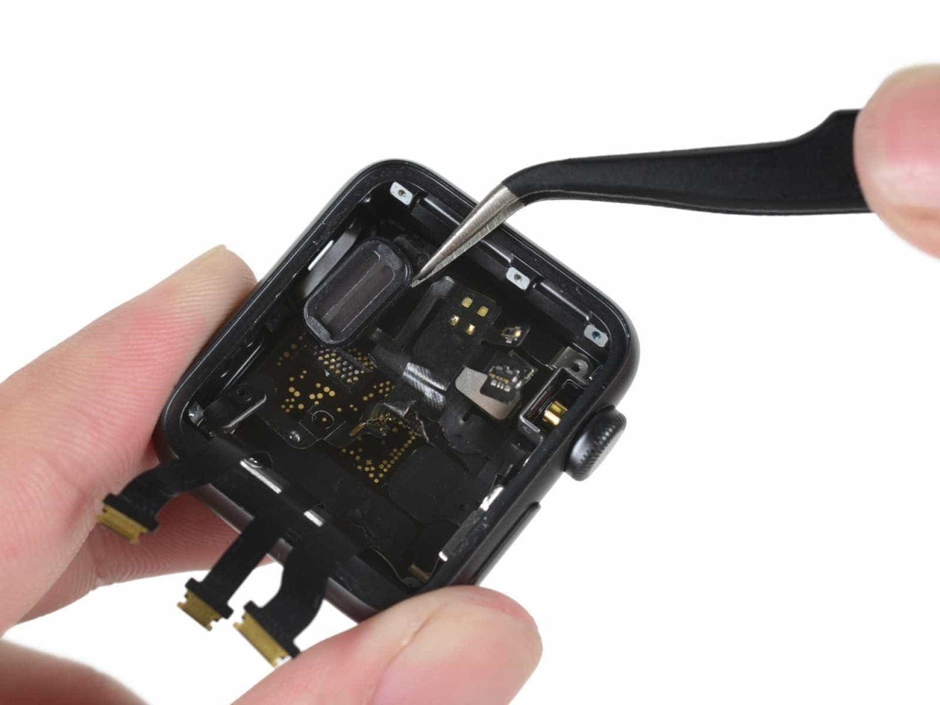 Veja como é o interior do pequeno Apple Watch series 2